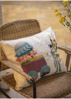Traditional Juice Server Cushion Cover 