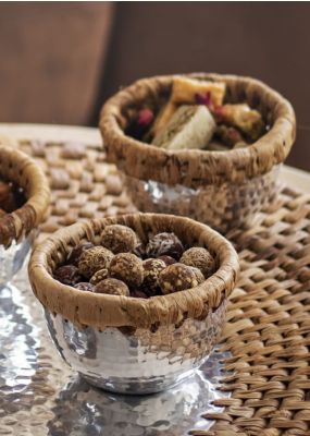 Hammered Metal-Banana Leaf Bowl 