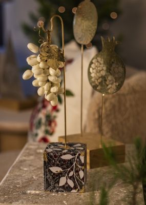Ceramic Grape Bunch with Stand