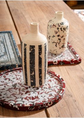 Handcrafted Clay Vases (Set of 3)