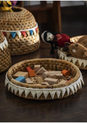 Handwoven Basket Tray with White Flags 