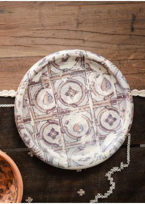 طبق فخاري كبير بنقشة الفسيفساء