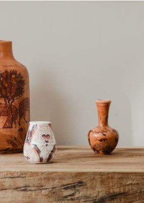 مزهرية فخارية مزينة بالديكوباج الفسيفسائي – طقم من 3 قطع